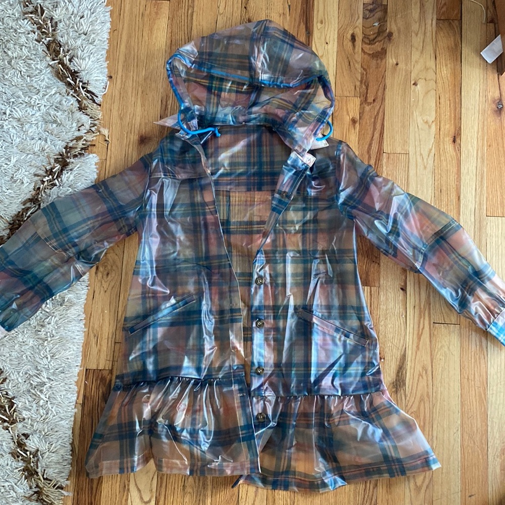 Apparis Raincoat